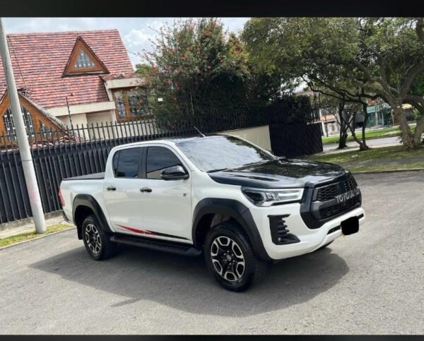 Toyota hilux GR 2022- Diesel 2.8